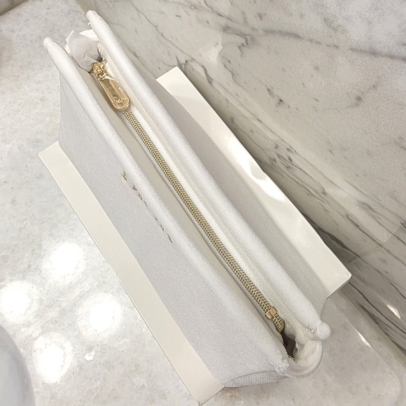 🌸🌸 Christian Dior Beauty Makeup Bag